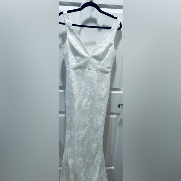 Made for Forever White Lace Mermaid Maxi Dress by Lulus Size Small - Picture 5 of 6